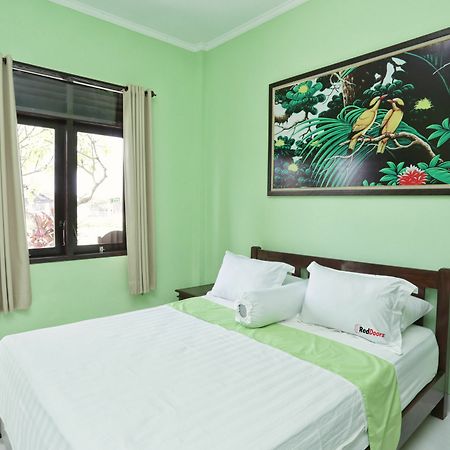 Reddoorz @ Kerobokan Canggu กูตา ภายนอก รูปภาพ