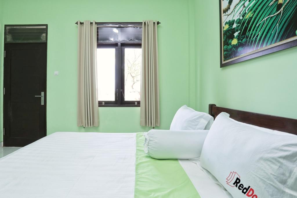 Reddoorz @ Kerobokan Canggu กูตา ภายนอก รูปภาพ