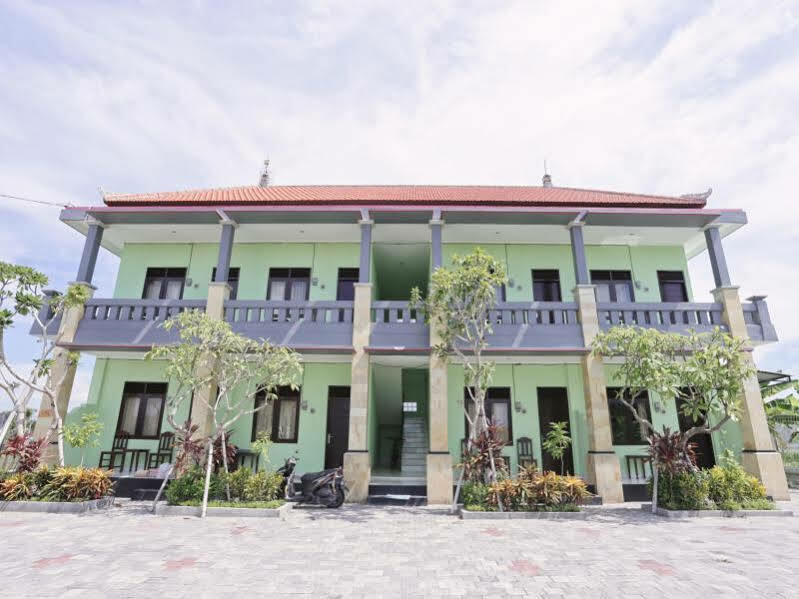 Reddoorz @ Kerobokan Canggu กูตา ภายนอก รูปภาพ